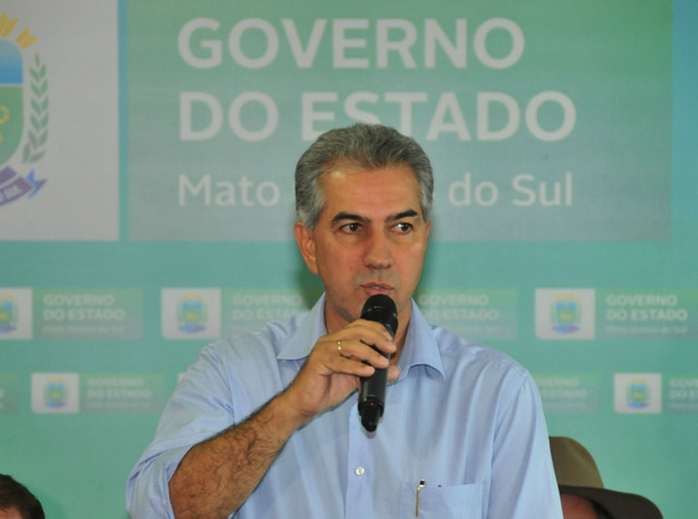 Governo eleva para R$ 100 valor de diária para servidor em viagem