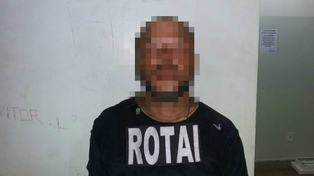 Homem é preso depois de assaltar jovem com puxões de cabelo em Três Lagoas Homem é preso depois de assaltar jovem com puxões de cabelo em Três Lagoas