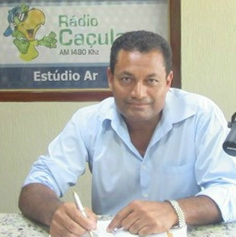 Rialino deixa cargo e pode concorrer a eleições 2016