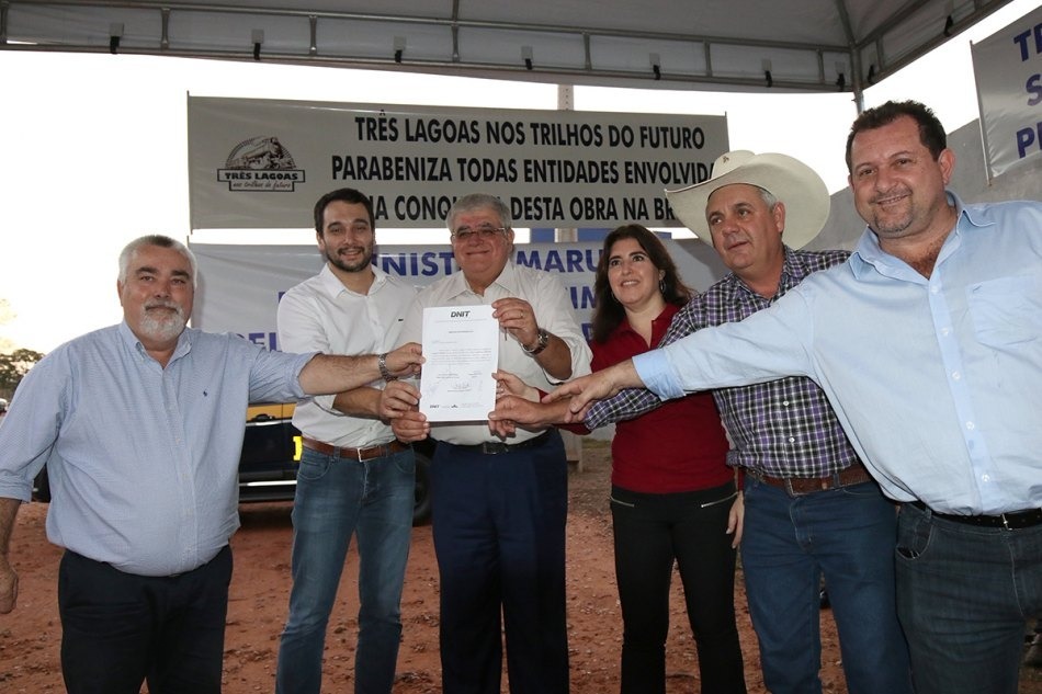 Assinatura da ordem de serviço para a revitalização da BR-262 é realizada