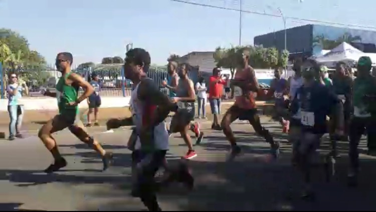 Segunda corrida de rua da Polícia Militar de Três Lagoas reuniu centenas de atletas Segunda corrida de rua da Polícia Militar de Três Lagoas reuniu centenas de atletas