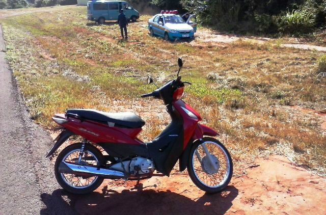 Honda Biz furtada em Três Lagos é encontrada em Brasilândia Honda Biz furtada em Três Lagos é encontrada em Brasilândia