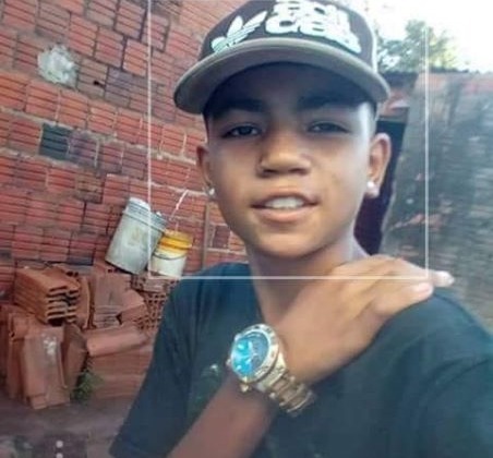 Garoto vai até residência de tia e desaparece ao voltar para casa