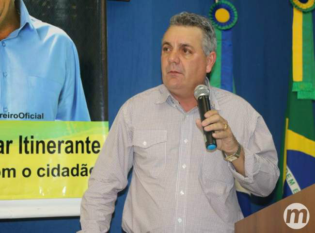 Com benção de Reinaldo, deputado descarta aliança com PMDB