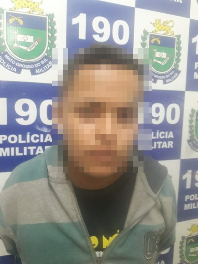 Fugitivo de semiaberto se entrega à polícia após violência física com sua amásia