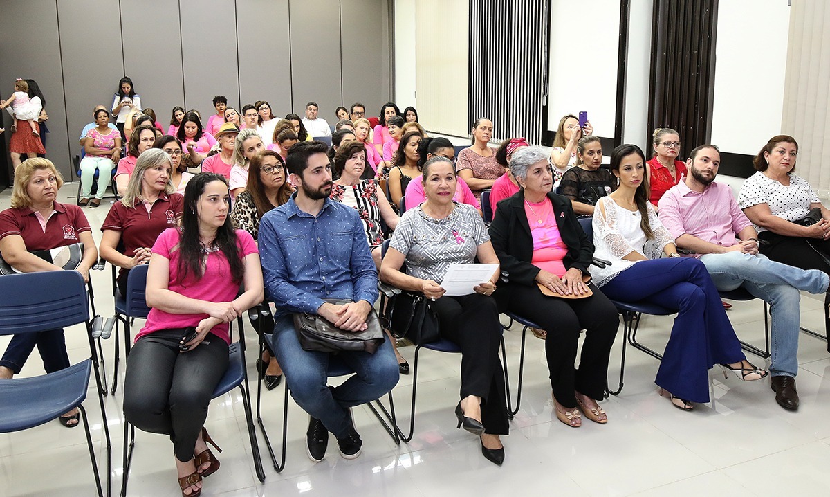 Prefeitura e Rede Feminina de Combate ao Câncer unem forças no “Outubro Rosa” Prefeitura e Rede Feminina de Combate ao Câncer unem forças no “Outubro Rosa”