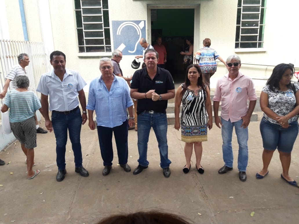 Candidato ao Cargo de Deputado Estadual, Eduardo Rocha já votou