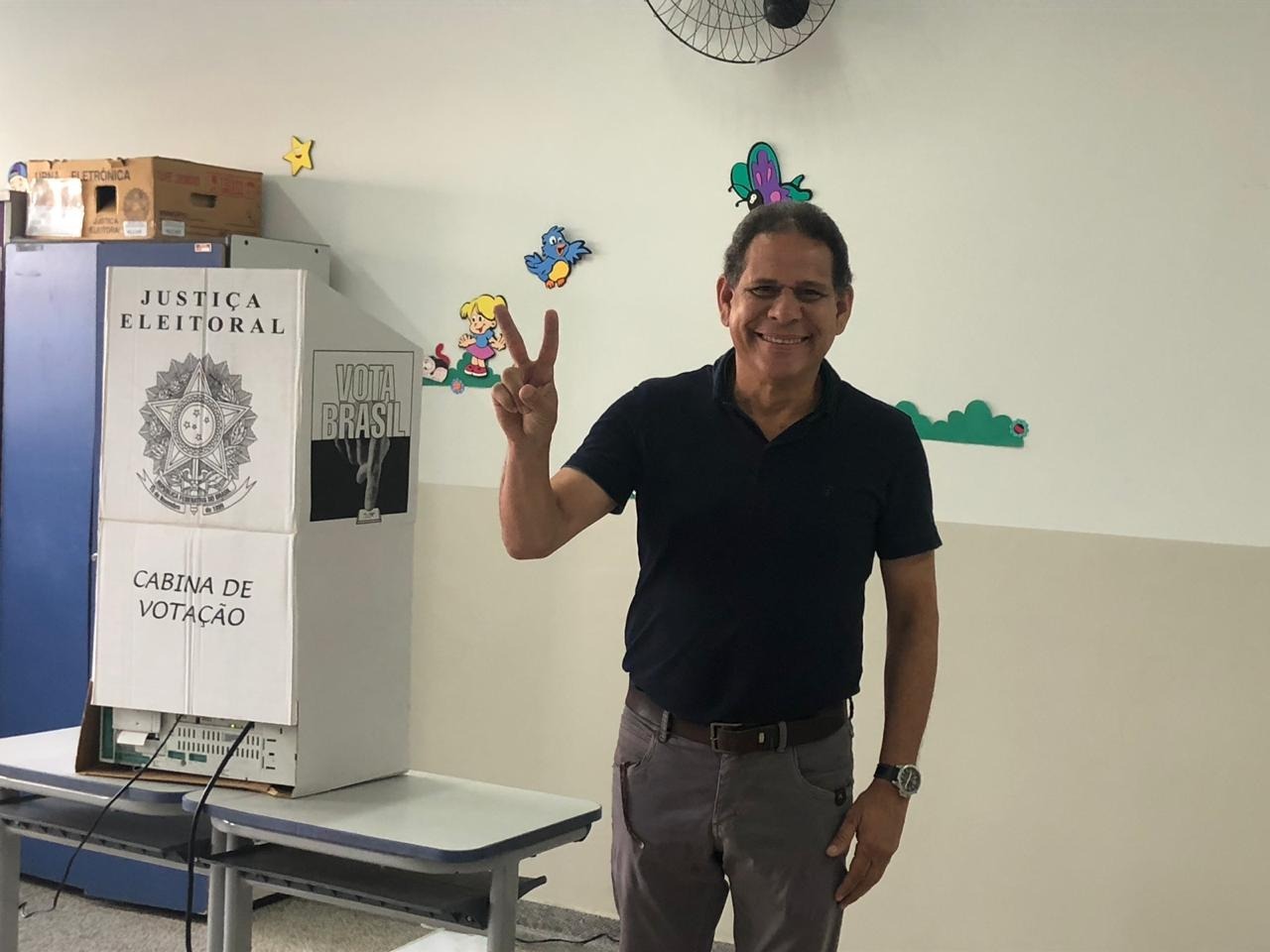 Candidato Jorge Martinho votou no CEI Nossa Senhora Aparecida Candidato Jorge Martinho votou no CEI Nossa Senhora Aparecida