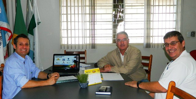 Parceria entre sindicato, prefeitura e Senar irá beneficiar diretamente produtores