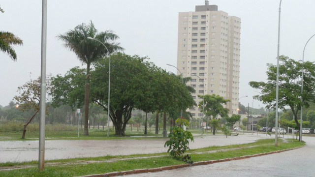 Quinta-feira será de temperaturas amenas e chuvas com máxima de 26ºC Quinta-feira será de temperaturas amenas e chuvas com máxima de 26ºC