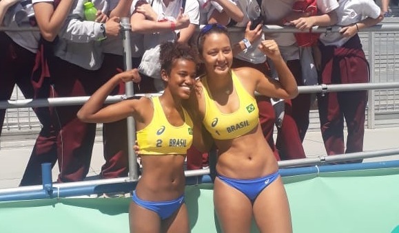 Aninha e Thamela vencem dupla do Canadá e se aproximam da classificação Aninha e Thamela vencem dupla do Canadá e se aproximam da classificação
