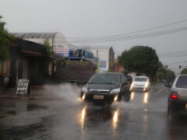 Inmet alerta para risco de temporais para Três Lagoas e outros 56 municípios do Estado