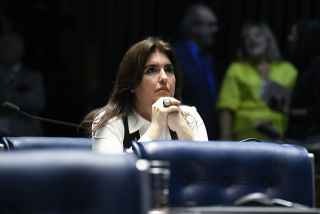Cotada para assumir presidência do Senado, Simone tratará sobre assunto no fim do ano Cotada para assumir presidência do Senado, Simone tratará sobre assunto no fim do ano