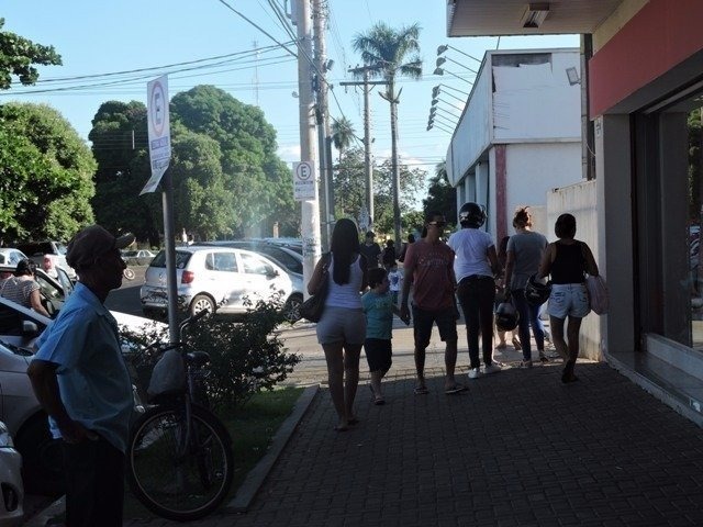 Comemoração de fim de ano deve injetar mais de R$18 milhões na economia de Três Lagoas