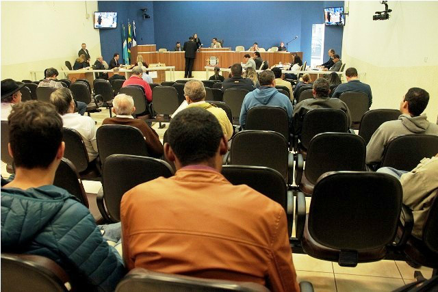 Comissão conclui investigação sobre denúncia da coleta seletiva de lixo Comissão conclui investigação sobre denúncia da coleta seletiva de lixo