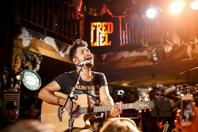 Fred Liel se apresenta hoje em Três Lagoas 