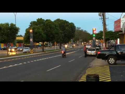 População reclama de radar que multa até “carro parado” em avenida de Três Lagoas População reclama de radar que multa até “carro parado” em avenida de Três Lagoas